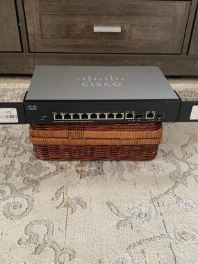 Cisco SF302-08PP-K9 V02 8-Port 10/100 PoE + Managed Switch *NO ADAPTER*